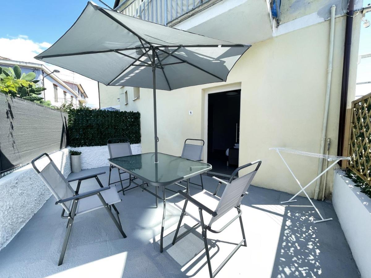 B&B Il Tirreno Cipollina Extérieur photo