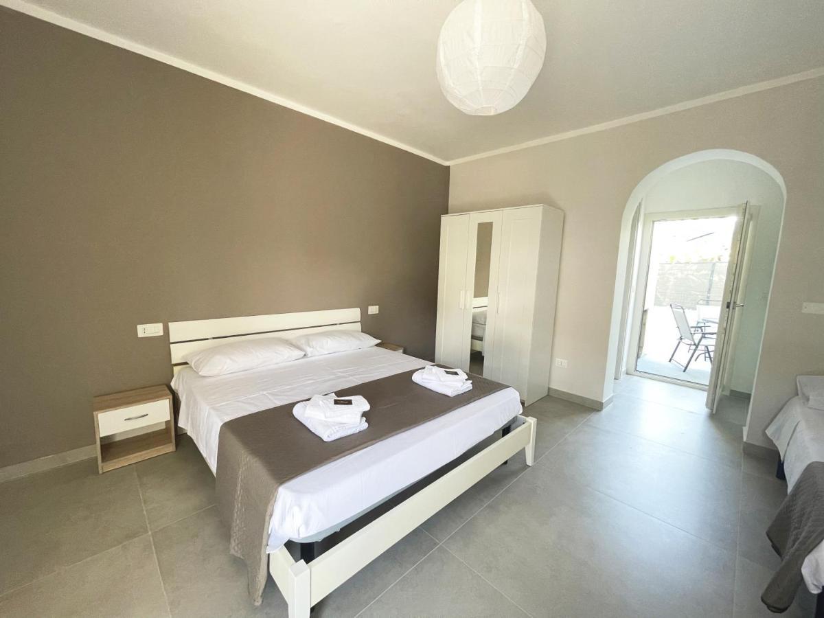 B&B Il Tirreno Cipollina Extérieur photo