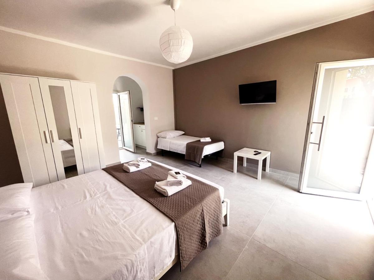 B&B Il Tirreno Cipollina Extérieur photo